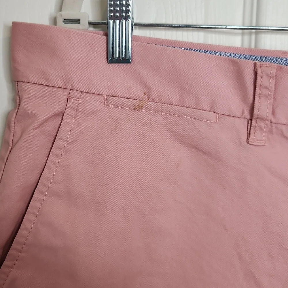 Tommy Hilfiger TH Flex salmon pink Nantucket Red chino shorts size 36